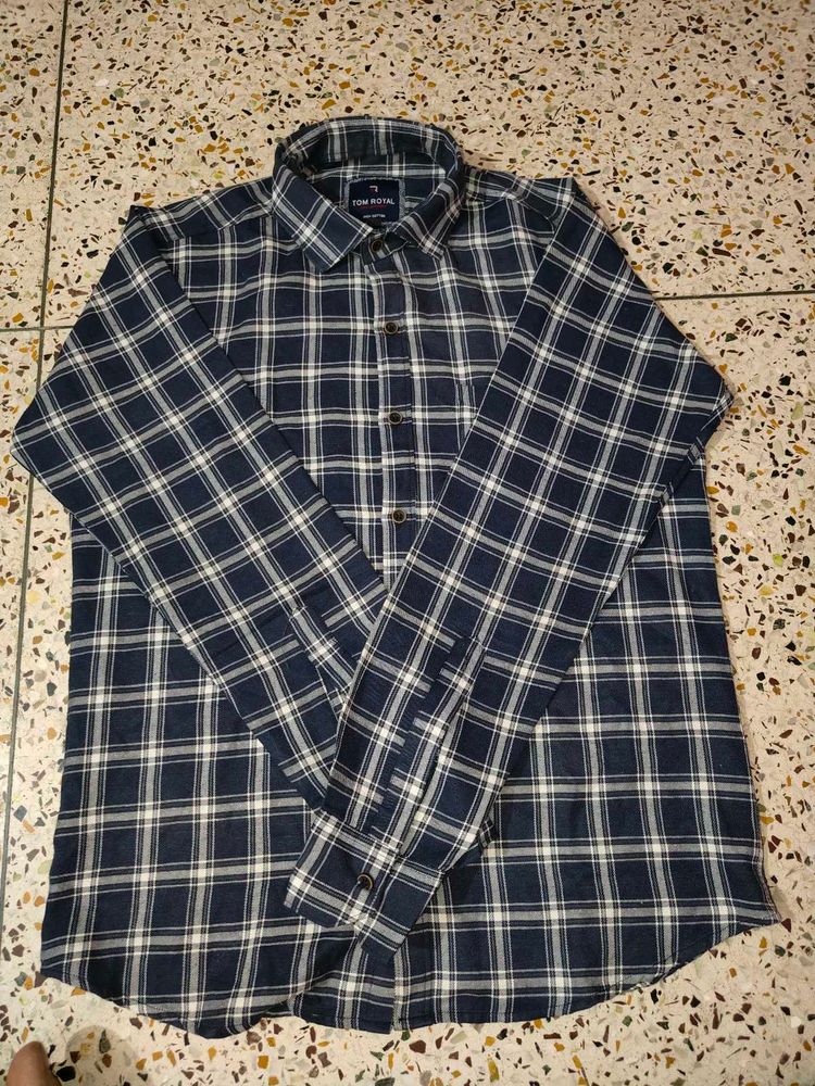 Tom Royal Plaid Flannel Shirt - Size L