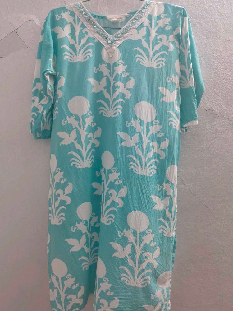 Elegant Floral Print Kurta