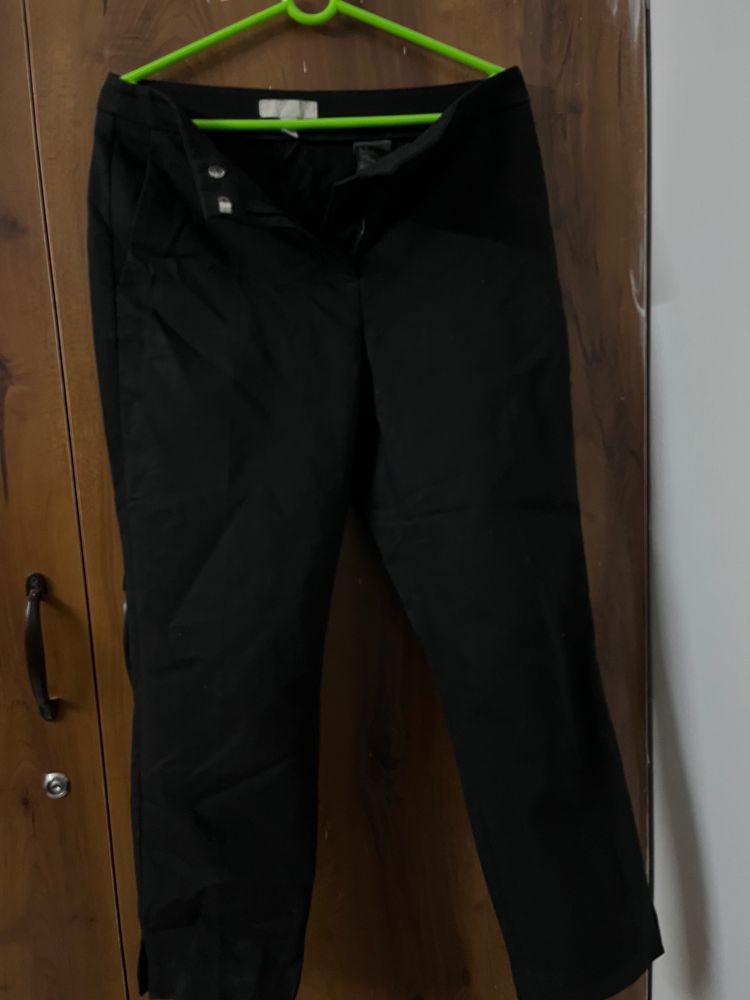 H&amp;m Trouser, Size: 30 (s) , Just Wash It And It Is Like New Again.
