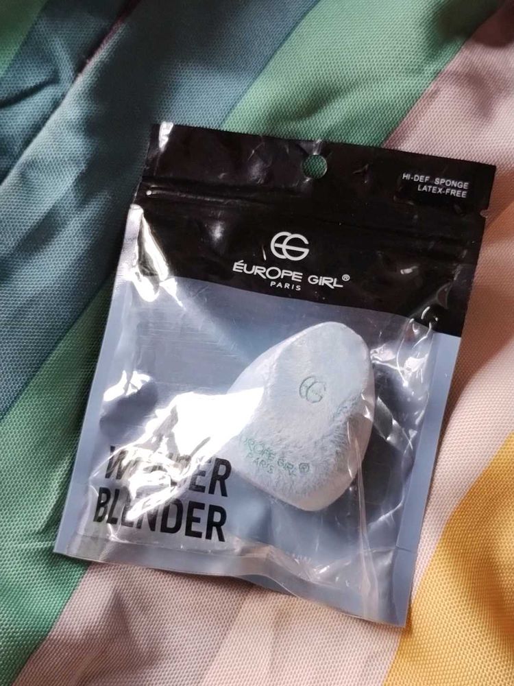 Europe Girl Water Blender
