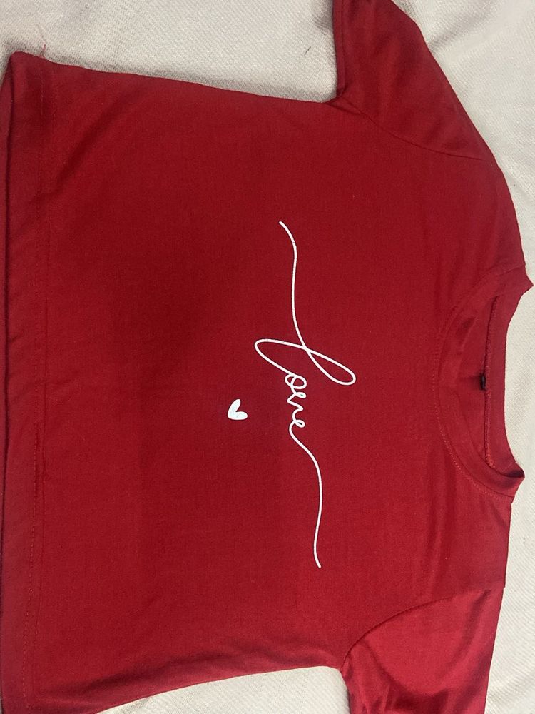 Red &#39;Love&#39; Tee