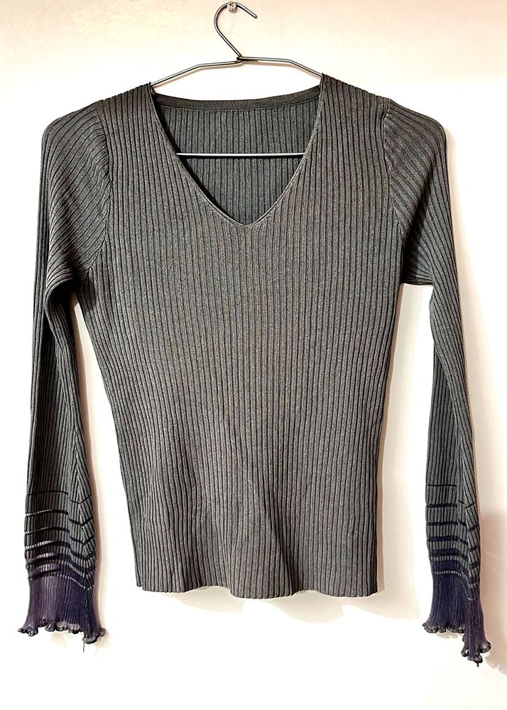 Ribbed V-Neck Top