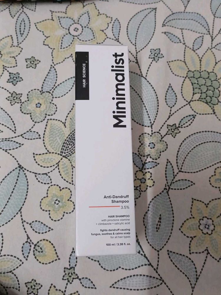 minimalist anti dandruff shampoo brand new