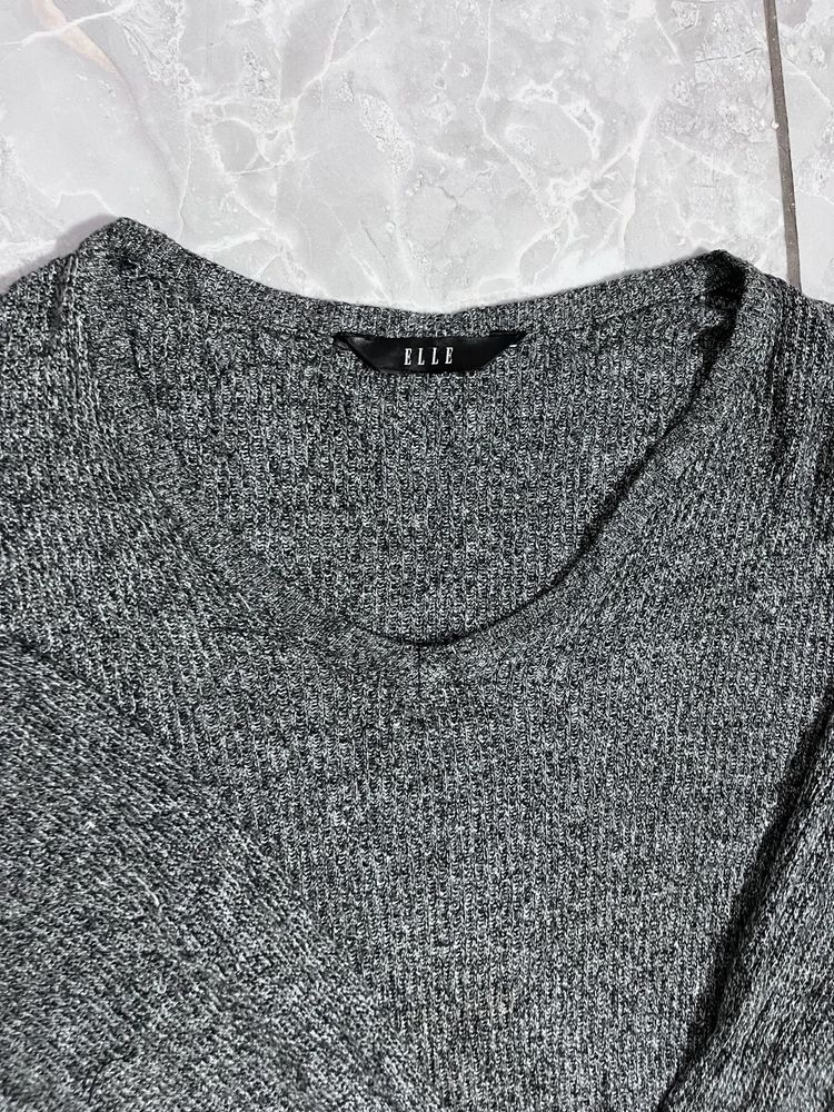 ELLE Gray Knit Top