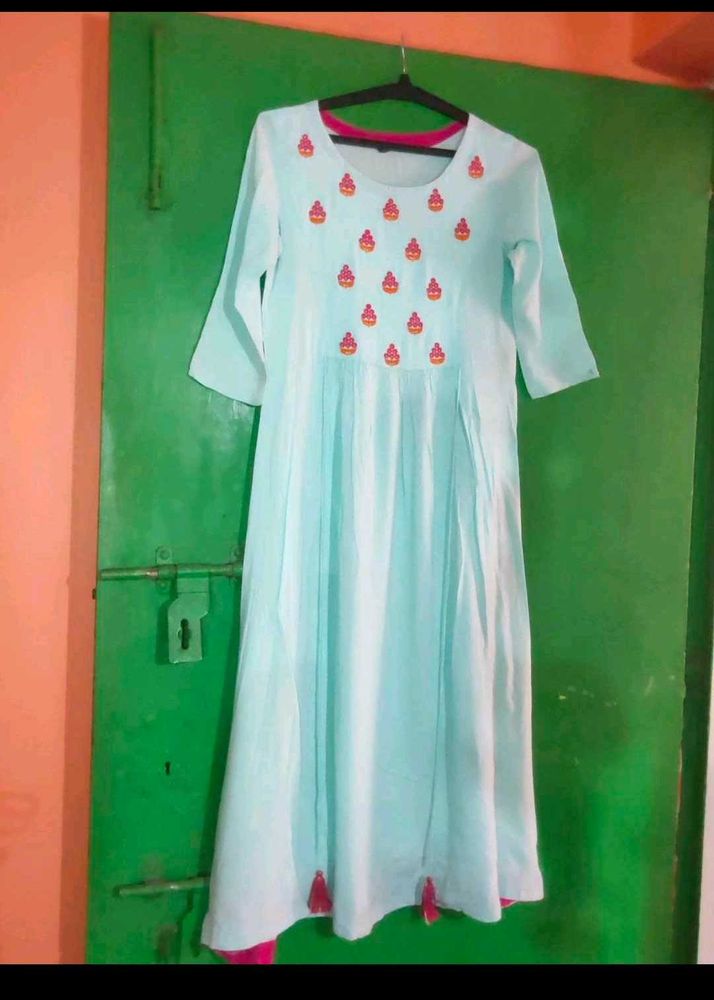 Very Beautiful Kurti For Women