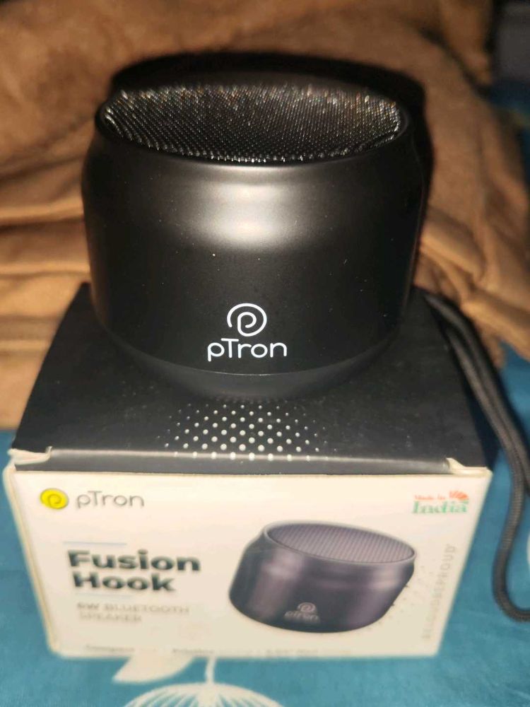 Ptron Fusion Hook 6W Bluetooth Speaker - Black