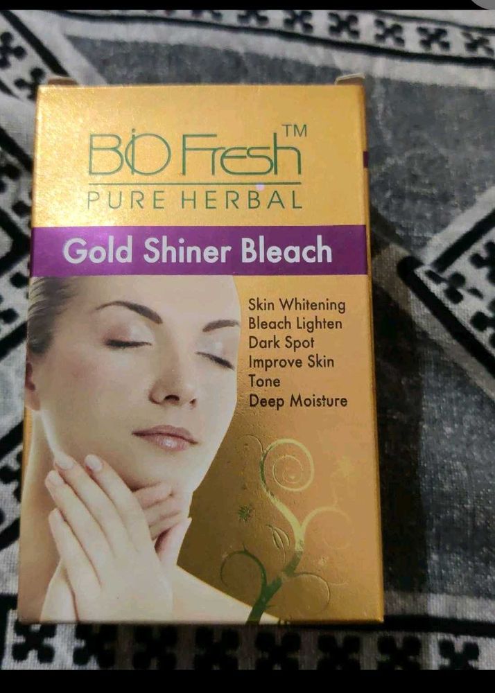 Facial And Bleach Combo