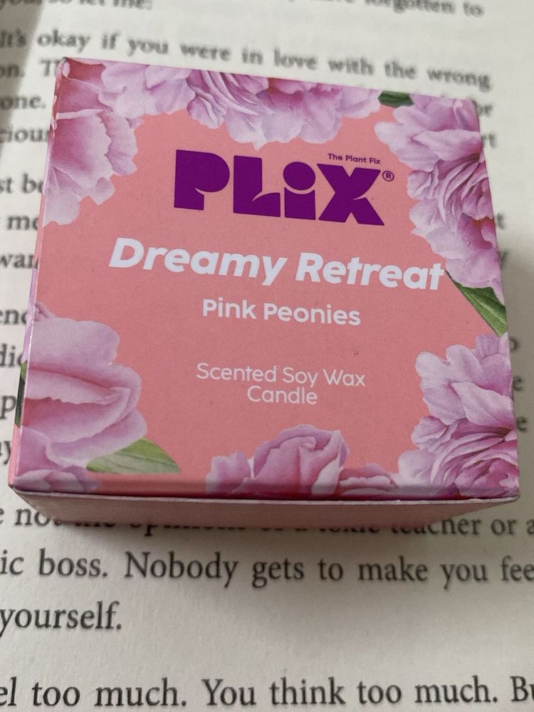 Plix Dreamy Retreat Candle