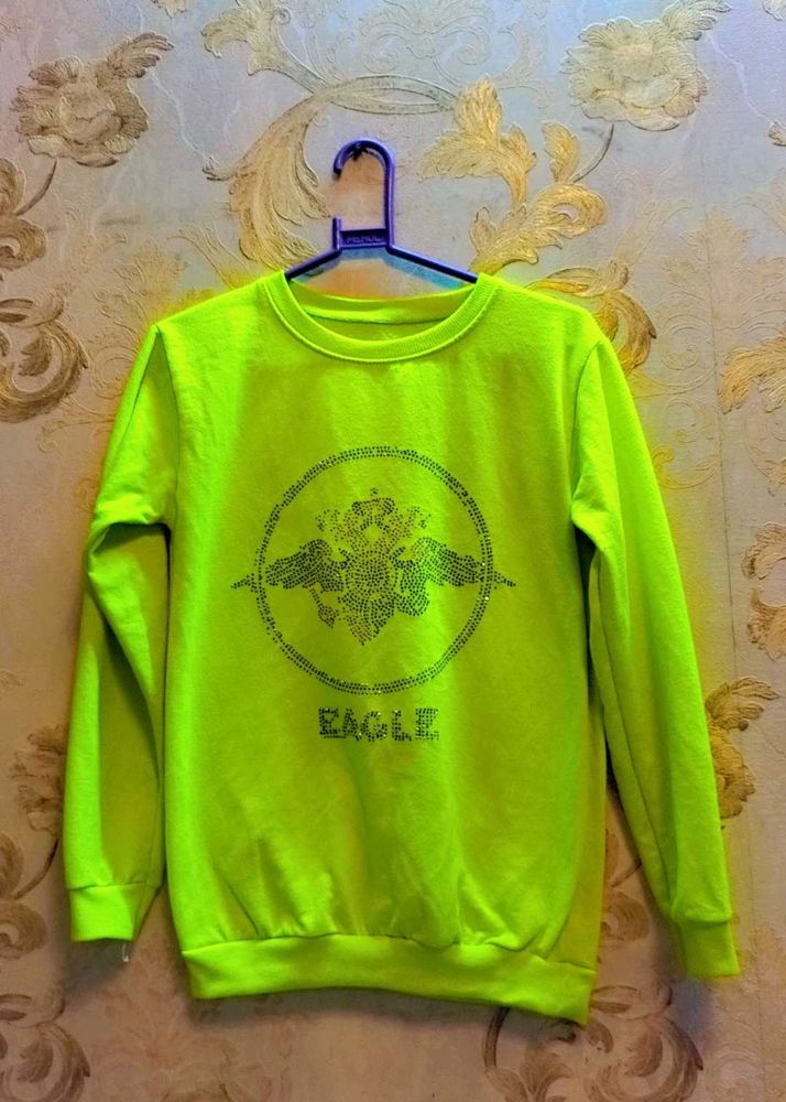 Long Sleeves Sweatshirt For Boys 10 To 12 Years.