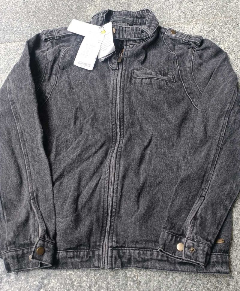 Roadster Mens Denim Jacket, M Sizs