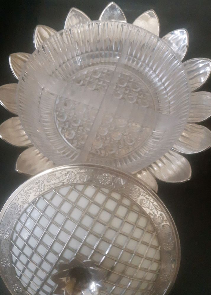 Multi Purpose Tray In Silver Colour Dry Fruit Tray Used