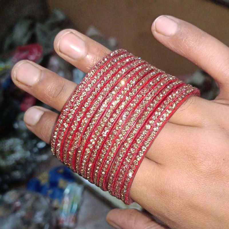 Red &amp; Gold Bangle Set