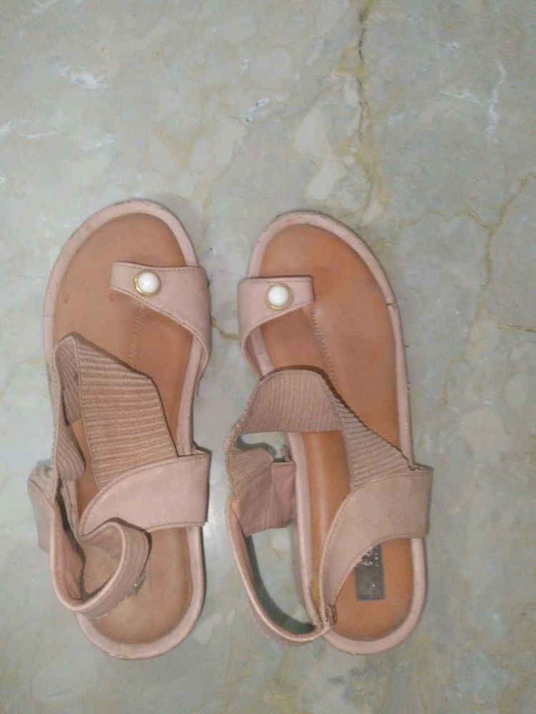 Sandal...