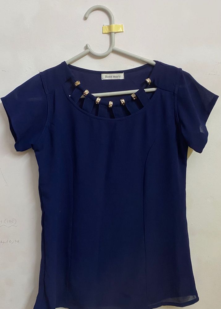 Women’s Top