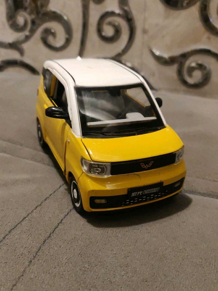 Die Cast Car
