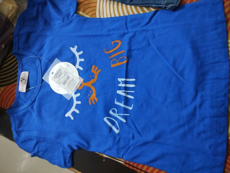 Cute Blue Graphic Tee With Bottom