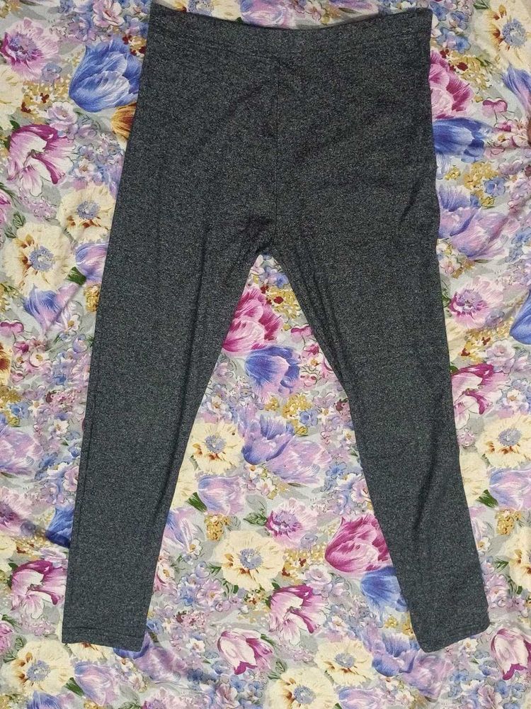Comfortable Grey Leggings