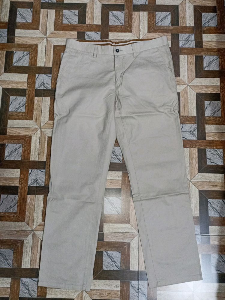 100% Original Louise Philippe Khaki Colour Jeans.
