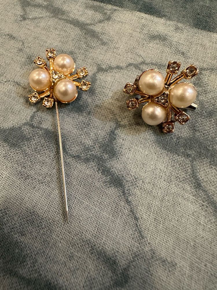 Pearl &amp; Rhinestone Brooch Set