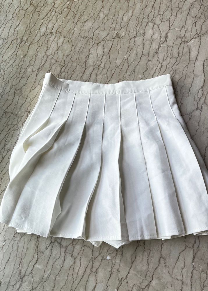White Pleated Mini Tennis Skirt