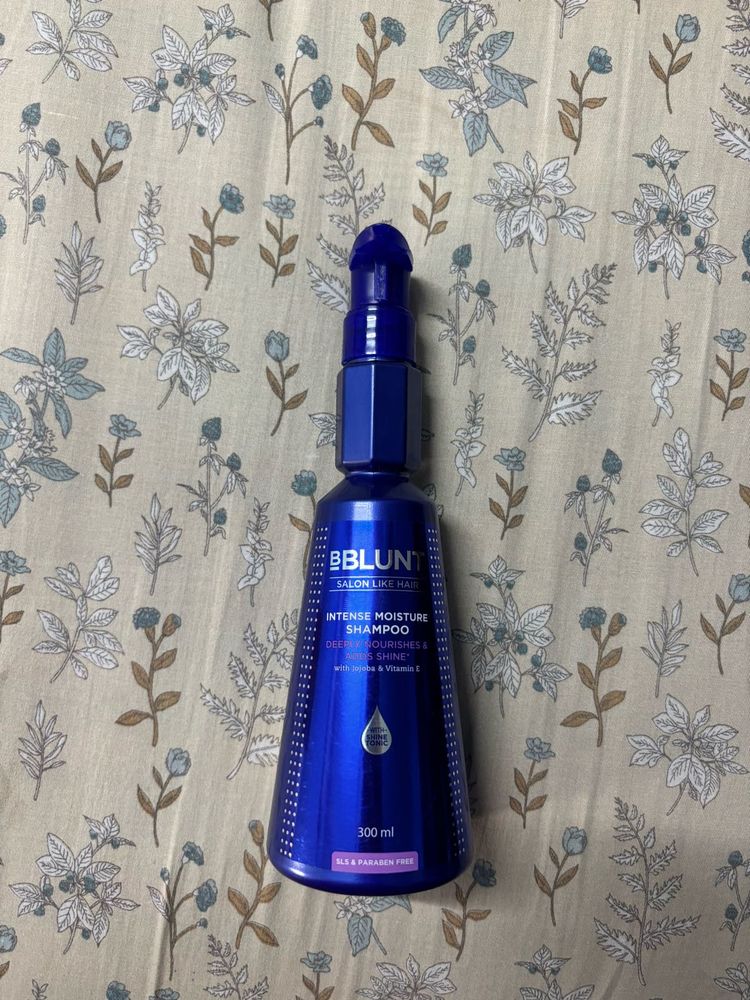 BBLUNT Intense Moisture Shampoo