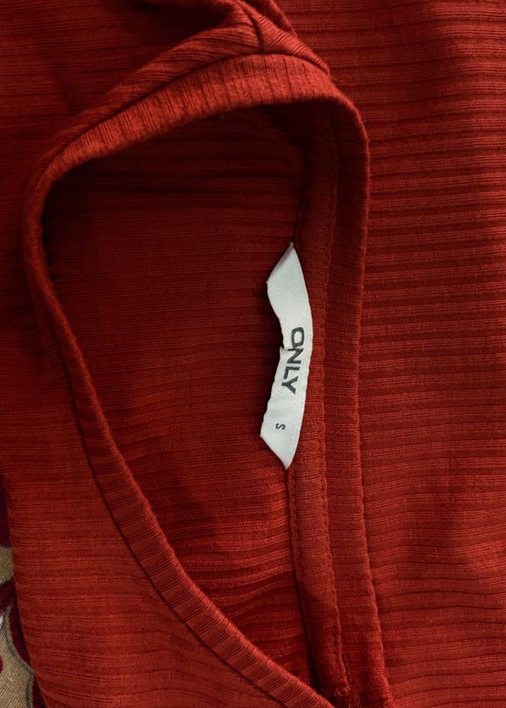 Red ONLY Top