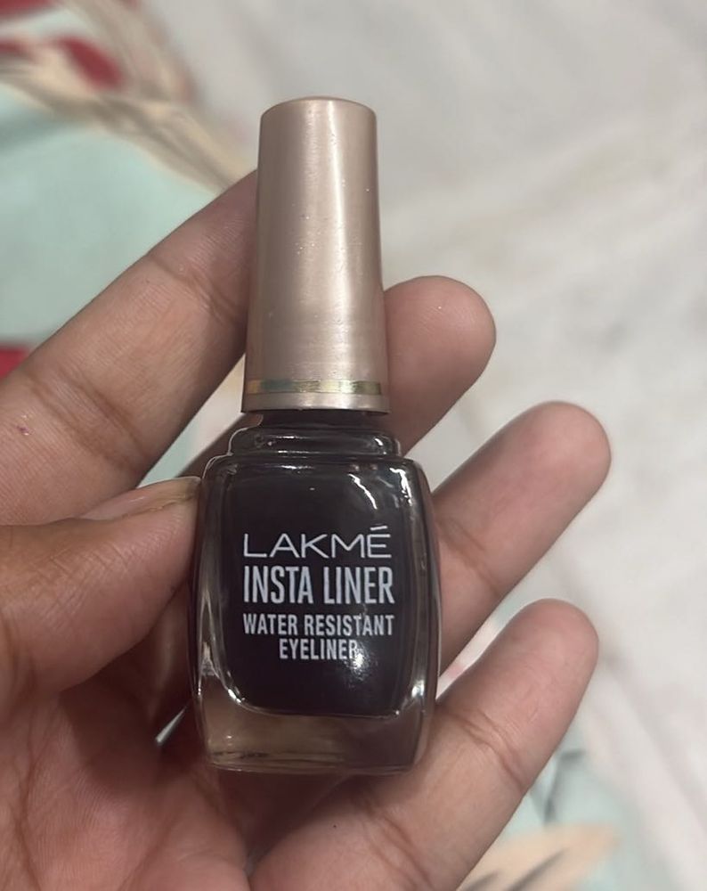 Lakme insta liner, water resistant eyeliner black