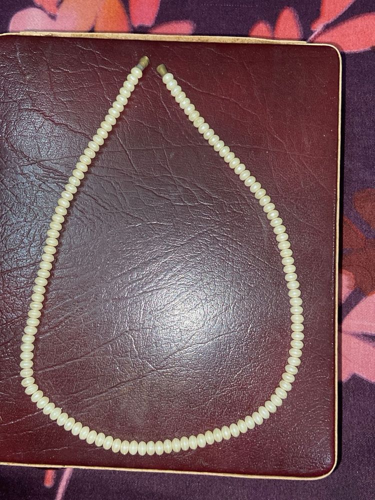 Pearl necklace