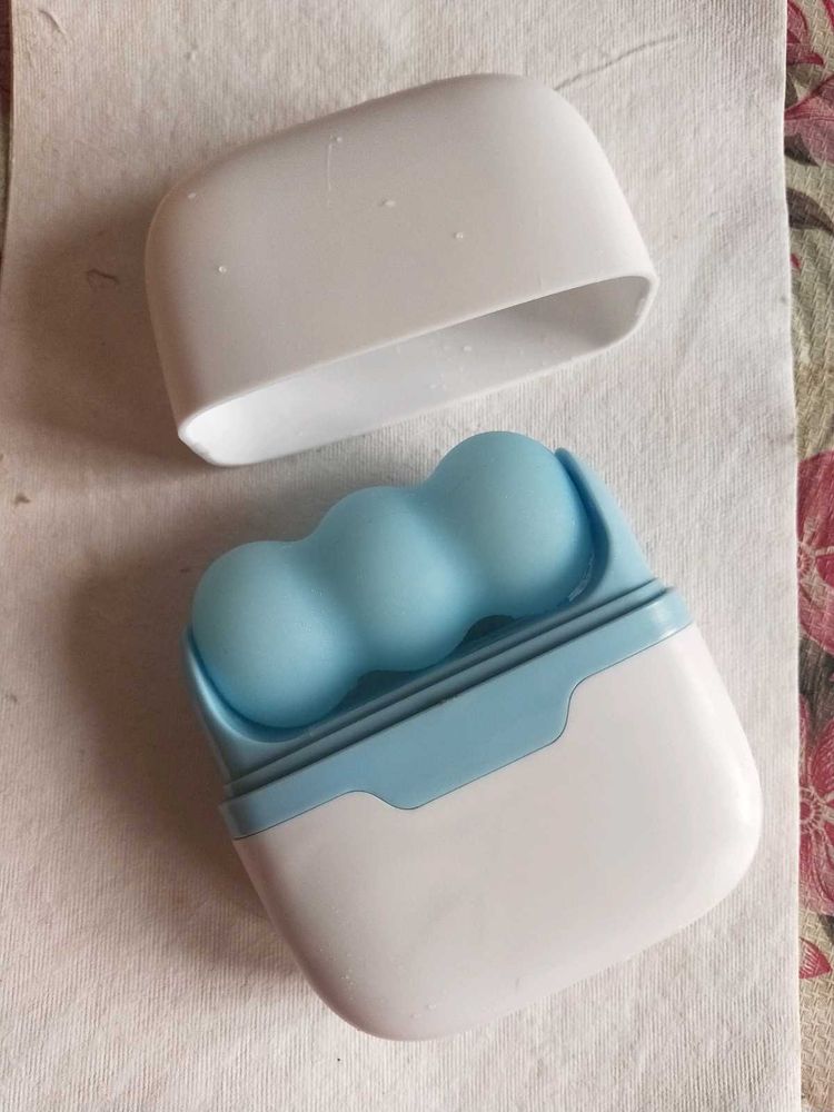 Ice Roller &amp; Massager for face and body