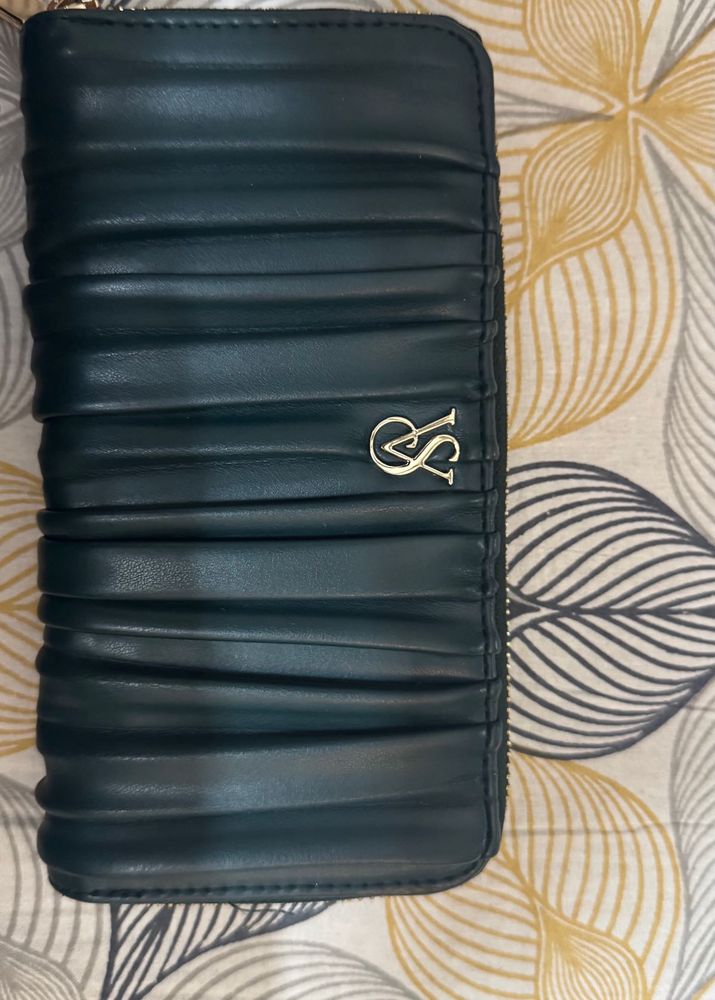 Victoria&#39;s Secret Wallet