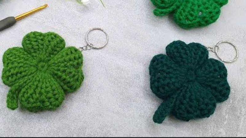 Chrochet 🍀🍀 Clover Leaf Keychain