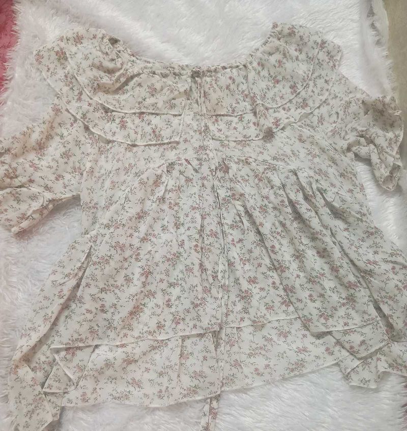 Cute Korean Top From Originally Korea