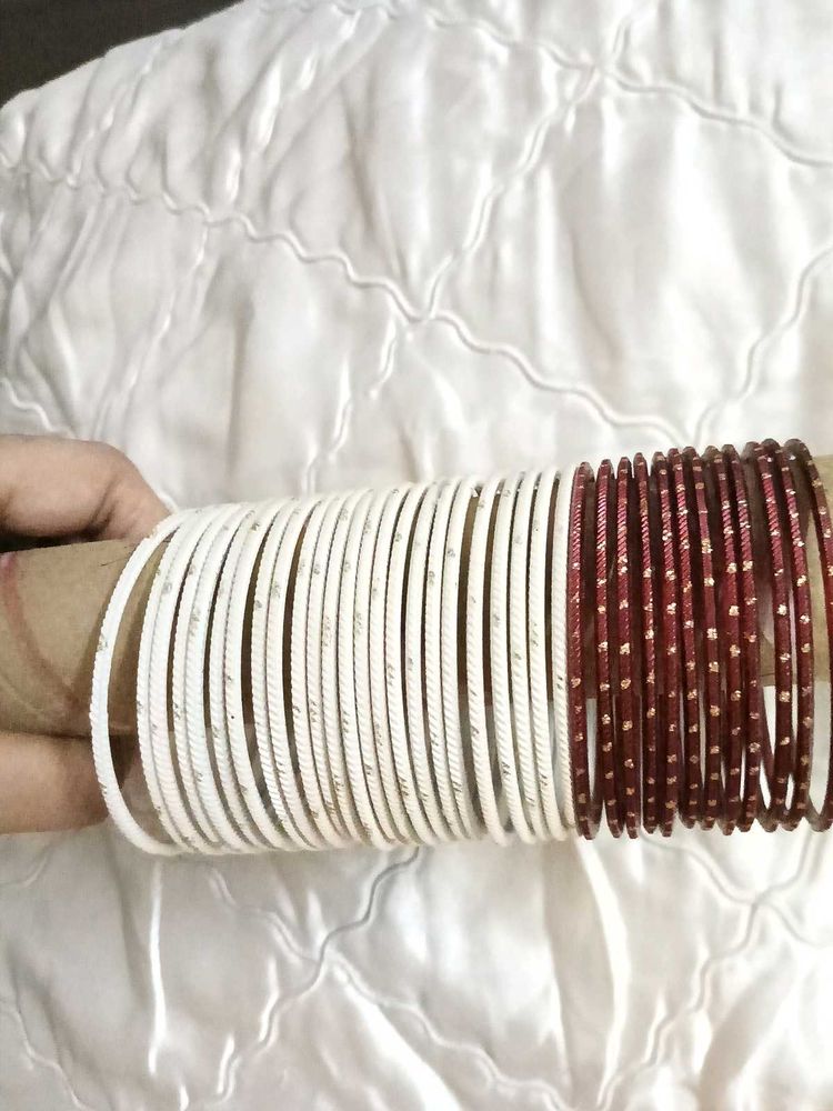 2 Metal Bangles Set