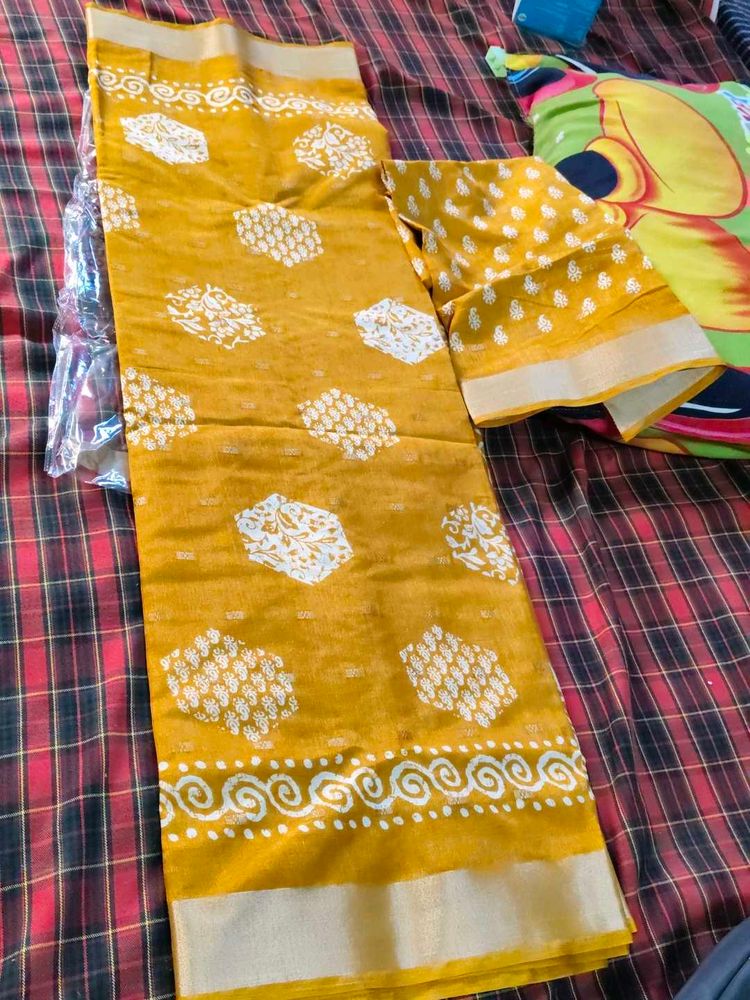 Yellow Printed Saree
