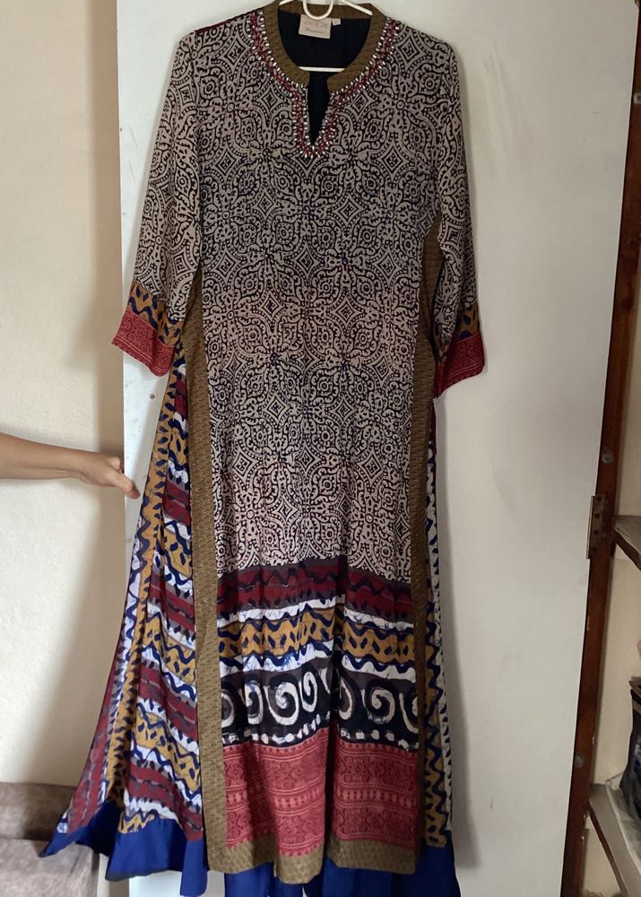 Zola Ethenic Gown