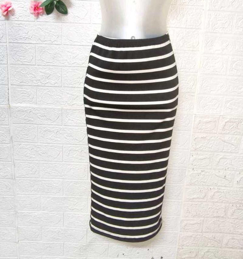 Size Small Striped Midi Skirt
