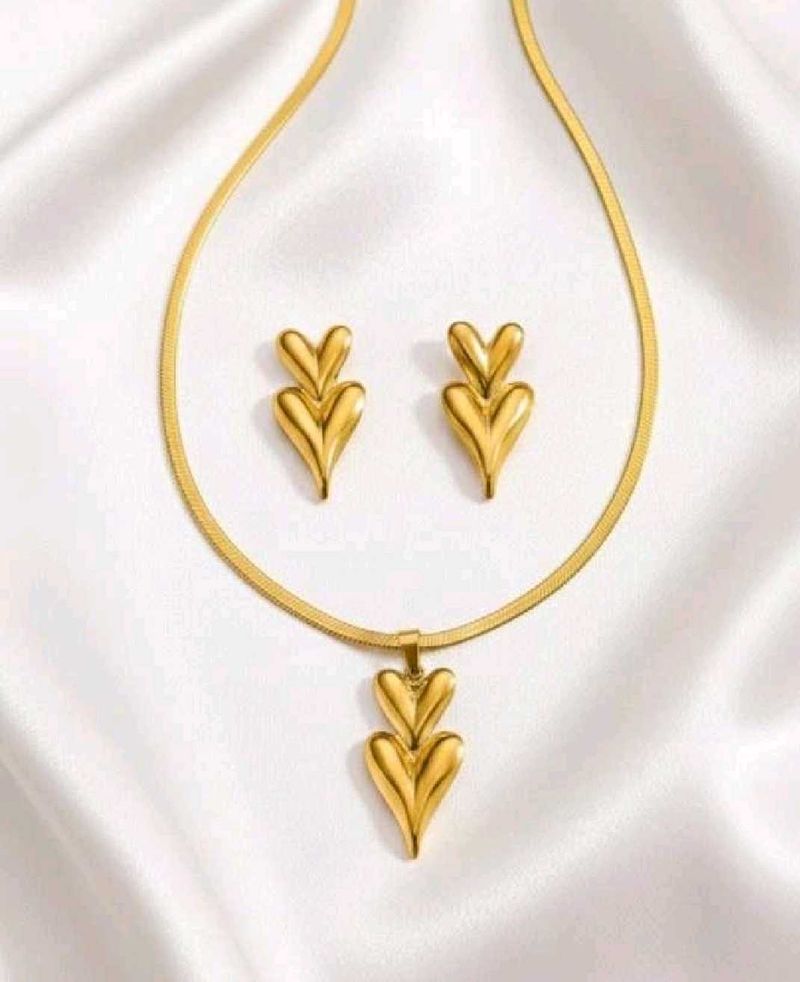 Heart Necklace &amp; Earring Set Anti Tarnish