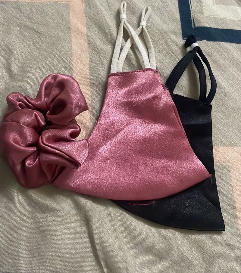 Mask &amp; Scrunchie Set
