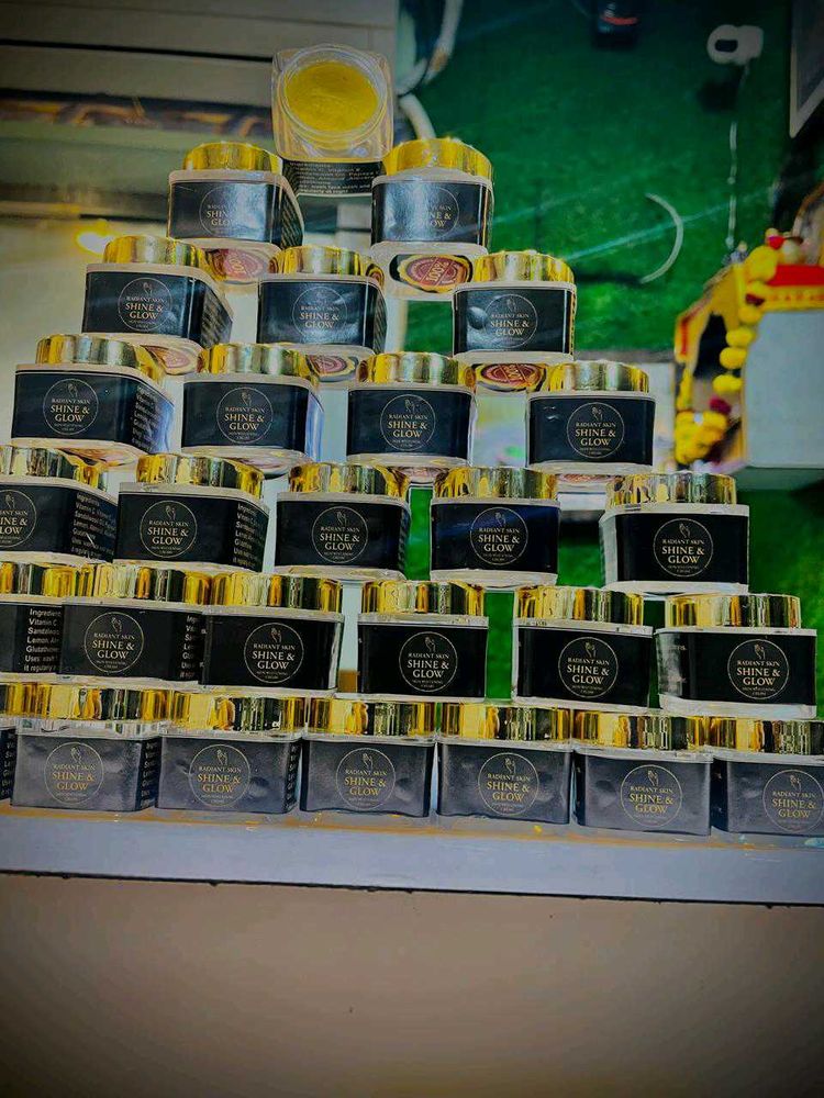 Shine &amp; Glow Face cream