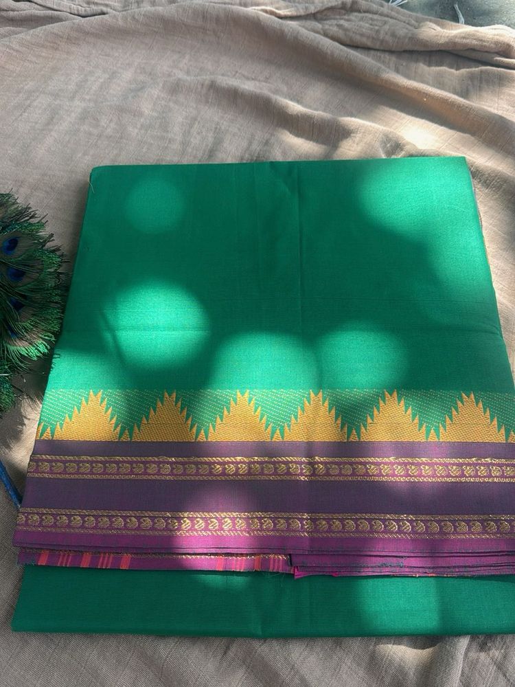 Elegant Green Handloom Saree with Purple &amp; Gold Bo