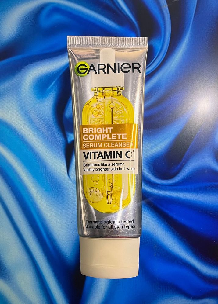 Garnier Vitamin C Serum Cleanser