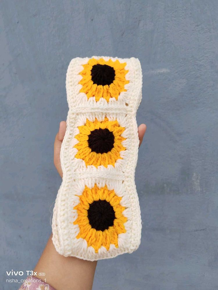 Crochet Sunflower Pouch
