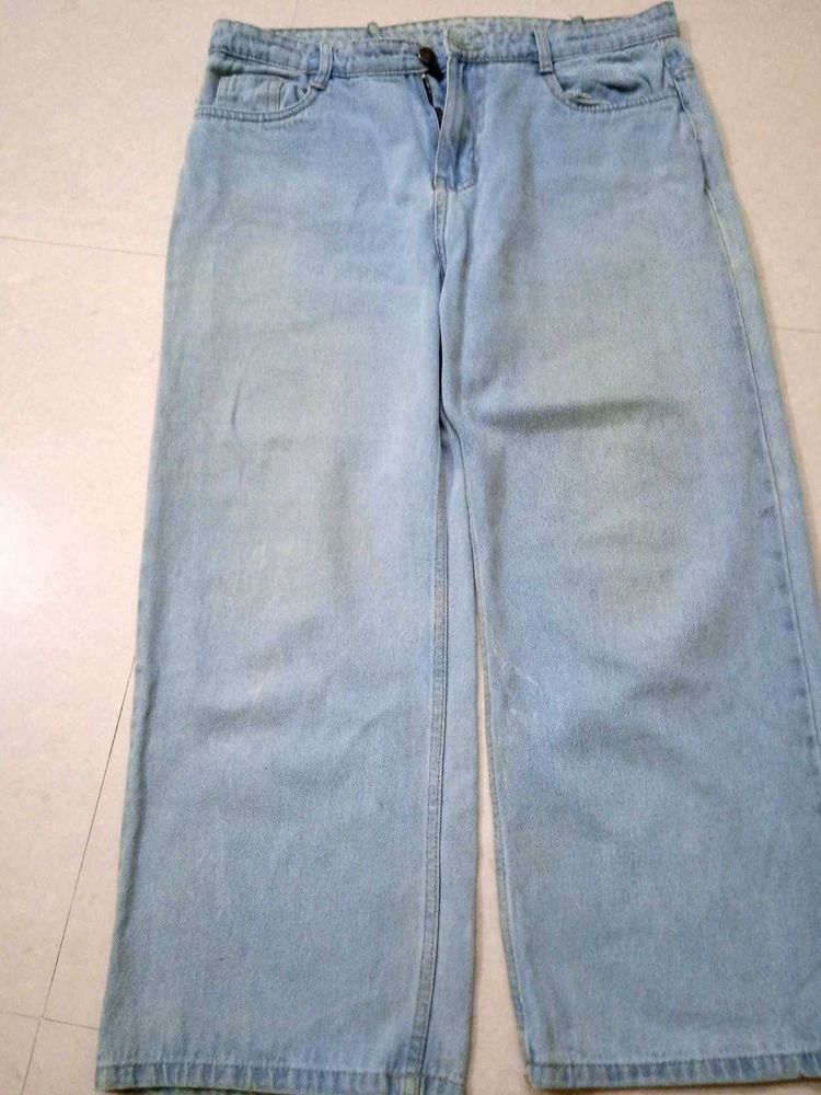 Mid Rise Light Blue Straight Fit Jeans