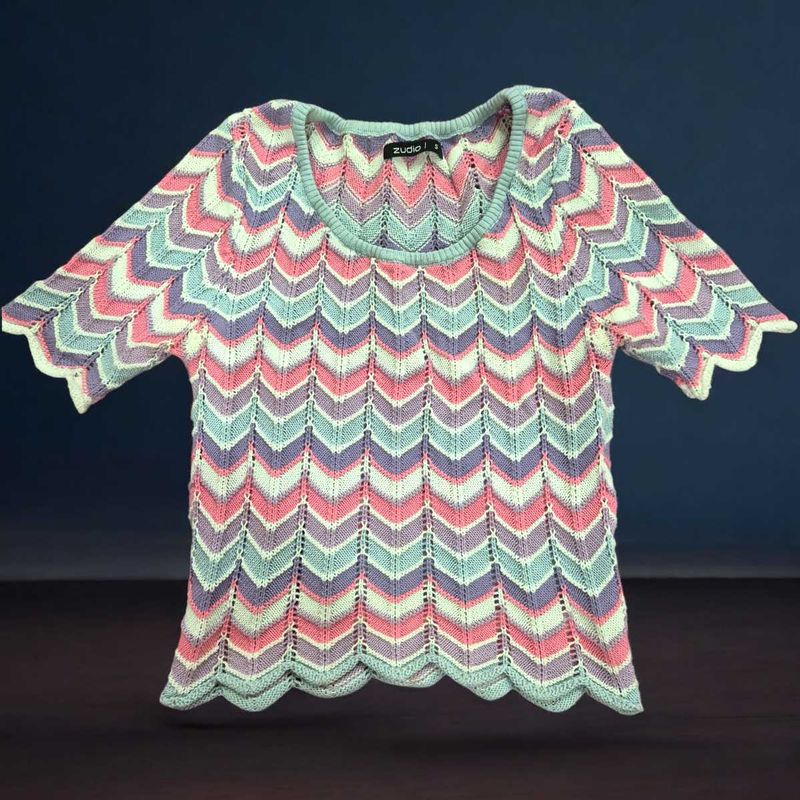 Cute Chevron Knit Top