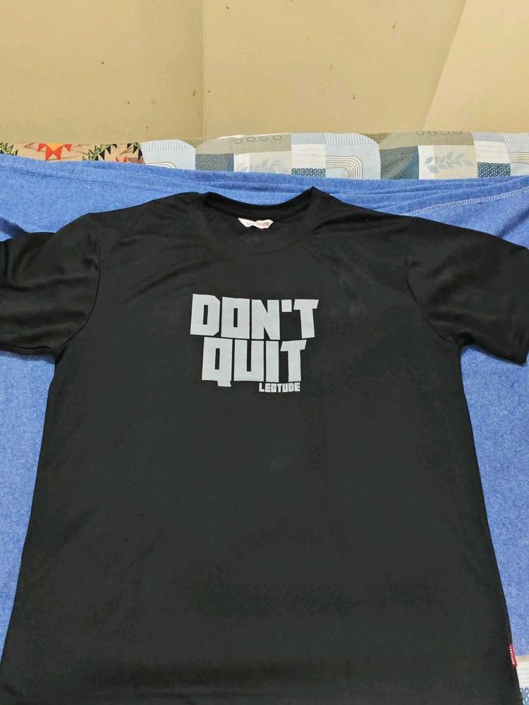 Black Graphic Print T-Shirt