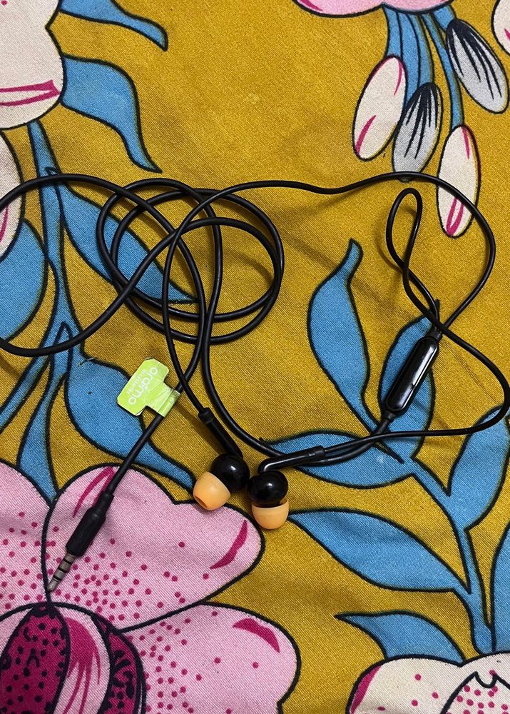 Oraimo Wired Earphones