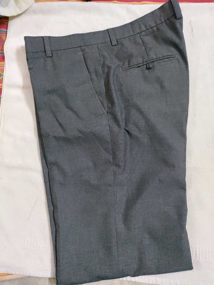 Men&#39;s Grey Formal Pant