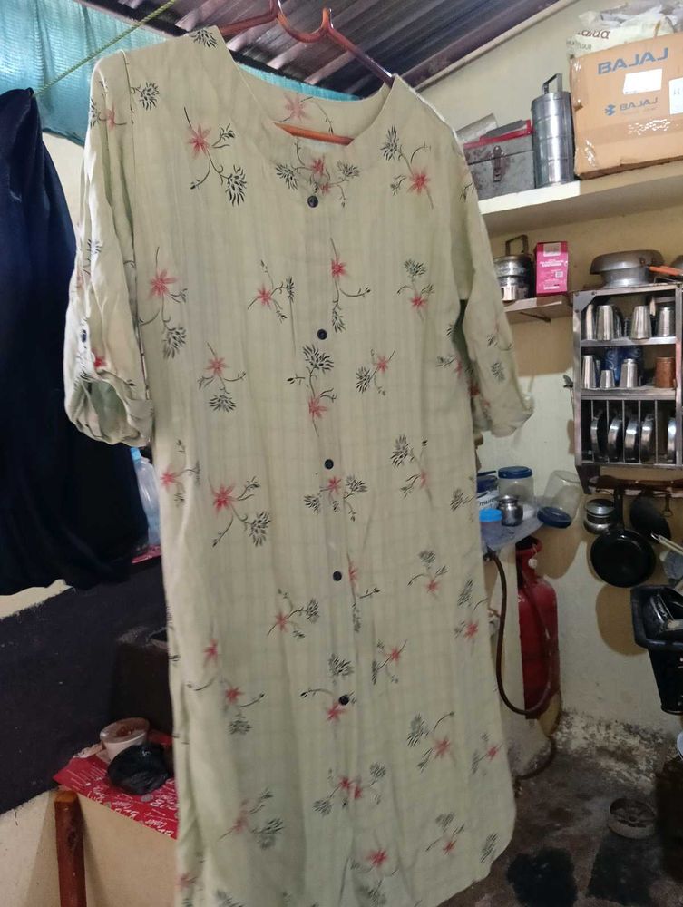 Floral Print Button-Down Kurti
