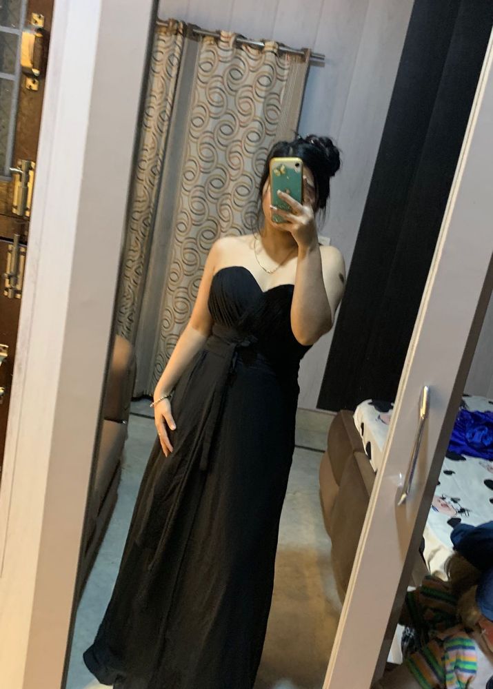 Elegant Black Maxi Dress🎀🖤🦋
