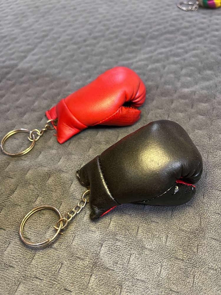 Set Of 2 Boxing Gloves Keychain